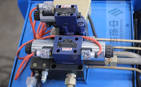 ZDPK-8025采用進(jìn)口液壓閥，抗高壓，持久耐用無故障.jpg